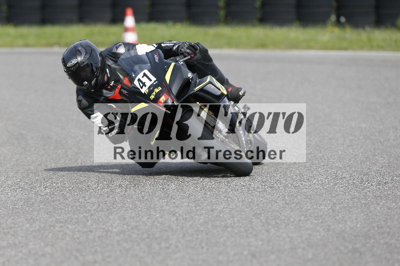 /53 16.09.2025 Track Day Domi Aegerter ADR/Gruppe rot/41